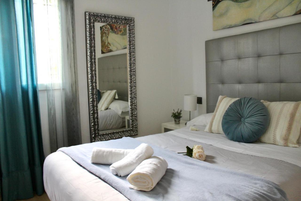 Wish Suite Gran Plaza De Sevilla Seville Exterior photo