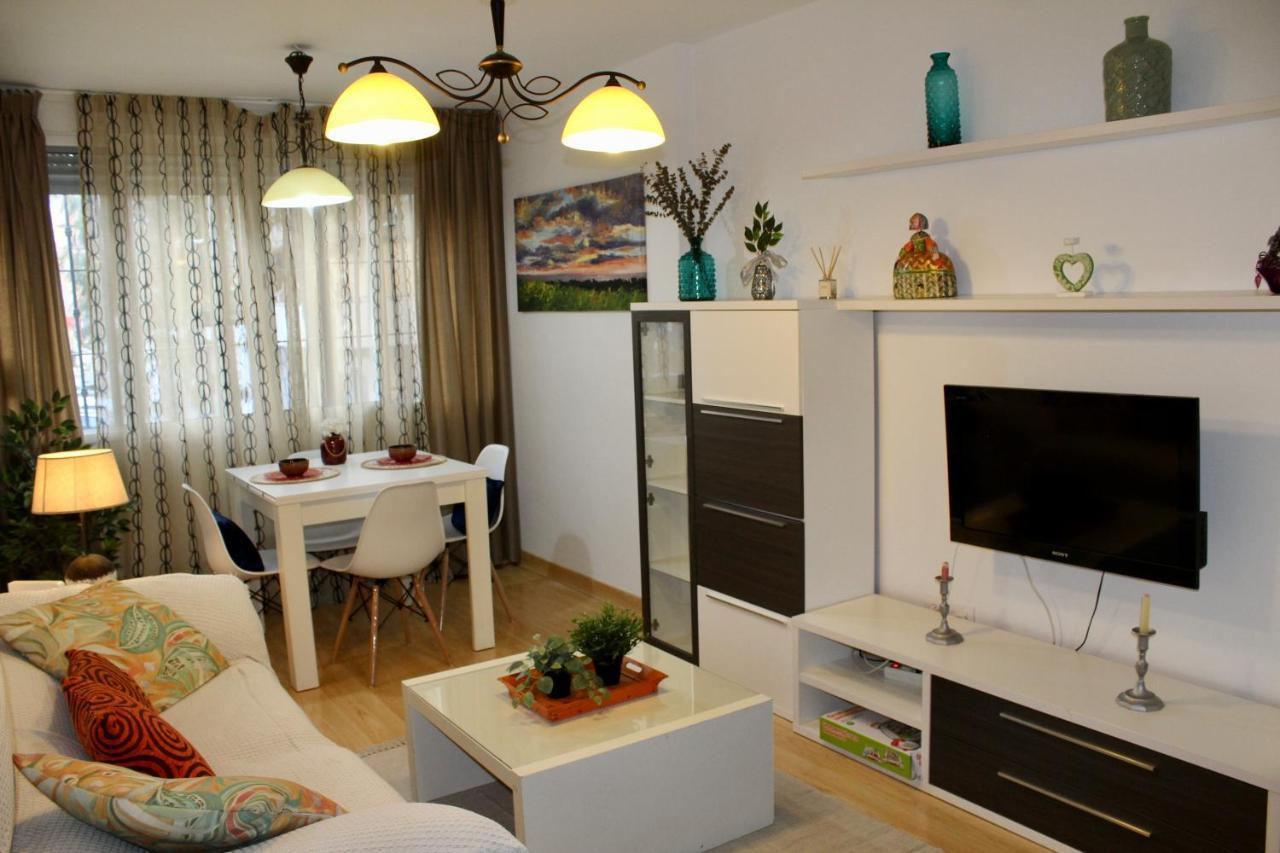 Wish Suite Gran Plaza De Sevilla Seville Exterior photo